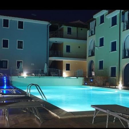 Sea Paradise Apartment Valledoria  Eksteriør billede